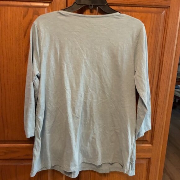 Logo Lavish Woman's dusty Blue Eyelet Pullover Blouse Size S - Picture 2 of 5